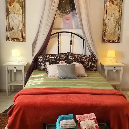 In House.. Florence