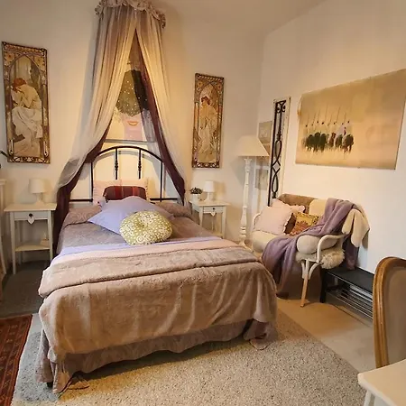 In House.. Hotel Florence