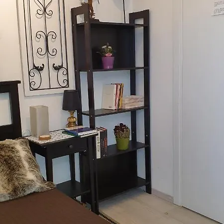 In House.. 3*