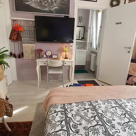 بيت ضيافة In House.. *