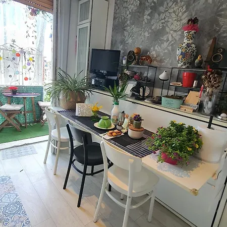 بيت ضيافة In House.. فلورنس