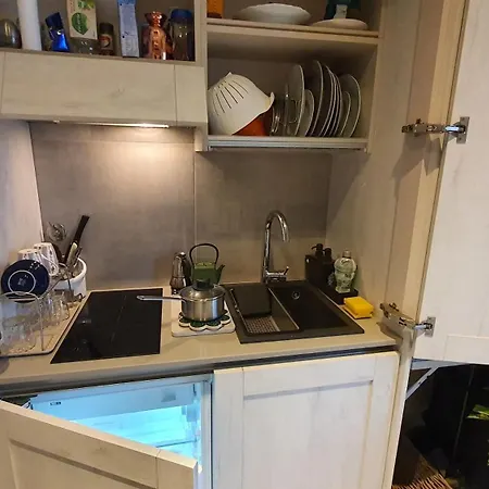 In House.. بيت ضيافة فلورنس