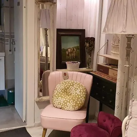 In House.. בית הארחה פירנצה