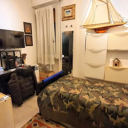 In House.. * פירנצה
